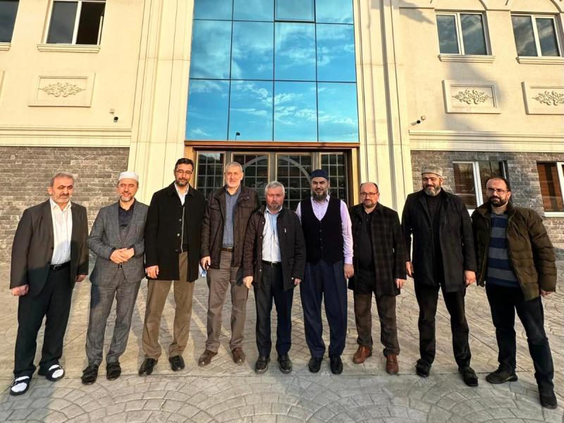 VISITS TO OUR EXAMPLE ESTABLISHMENT CONTINUE