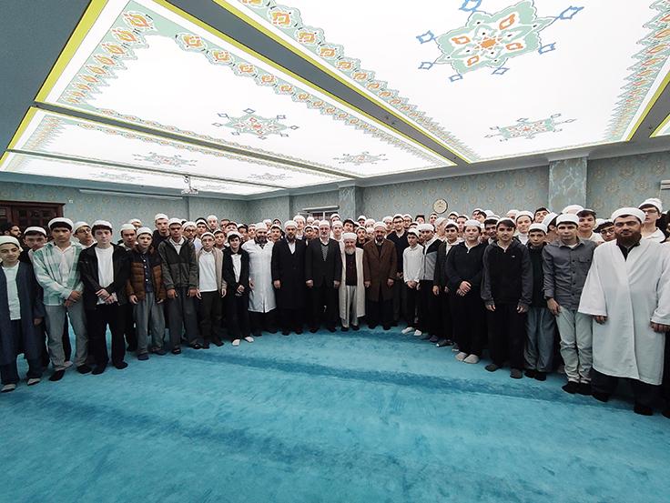 VISITS TO OUR COMPLEX CONTINUES