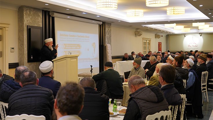 WE MET WITH QUR'AN LOVERS IN THE QUR'AN HOME