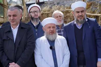 WhatsApp Image 2026-04-19 at 15.49.52 (3)